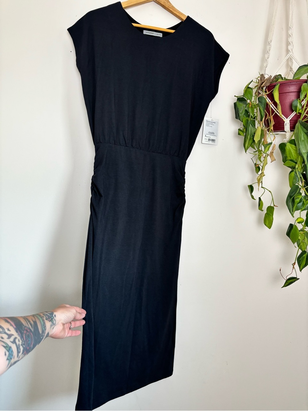 Athleta Horizons Black Midi - Picture 3 of 7